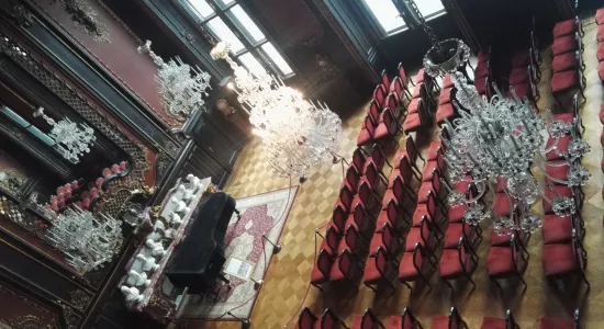 Sala lustrzana