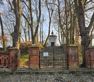 Wejście na kalwarię oborską